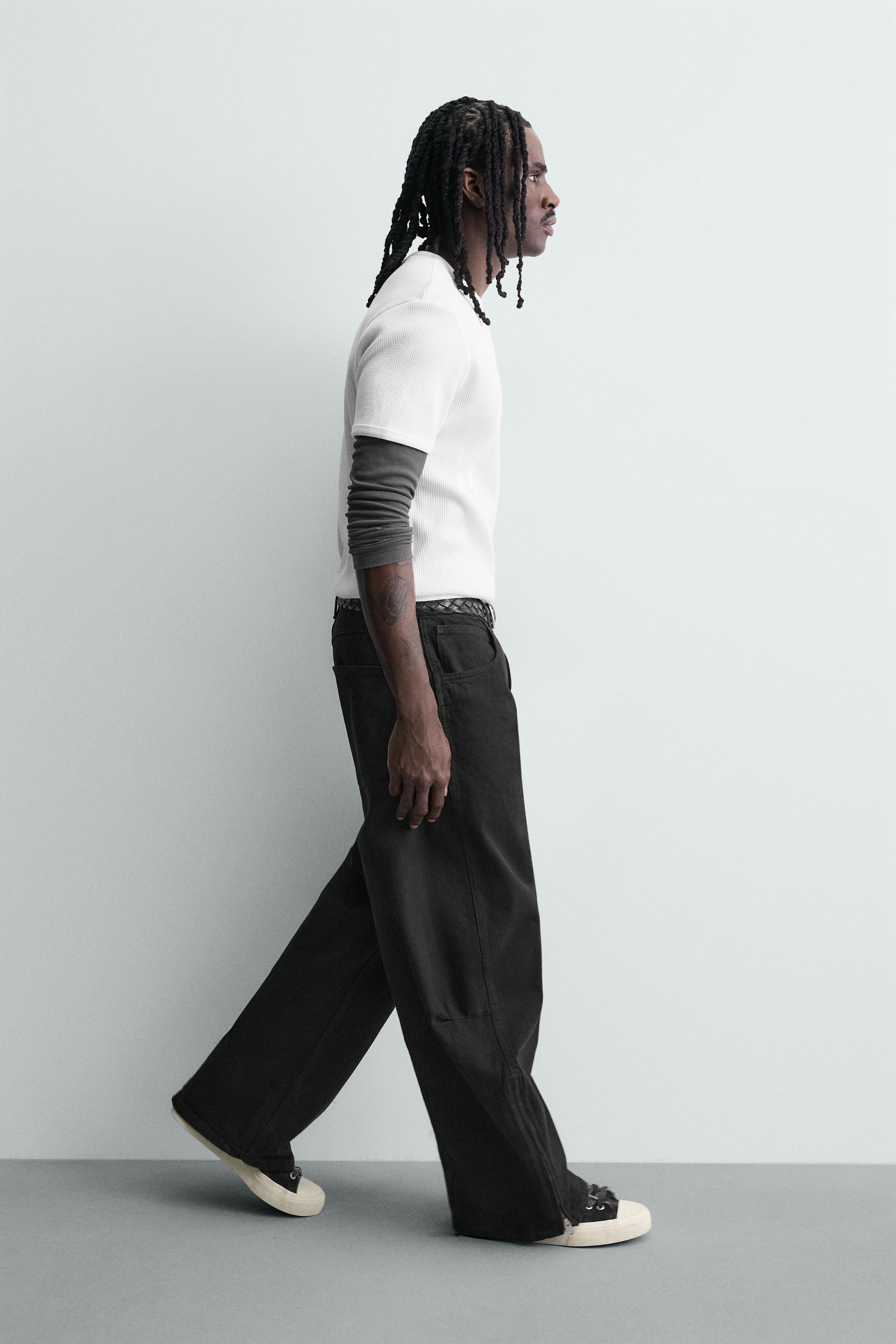 ZIPPERED BALLOON FIT JEANS